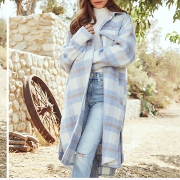 Miss Lola Jackets & Blazers - Miss Lola Blue Plaid Long Line Side Slit Fuzzy Button Down Shacket Jacket M/L